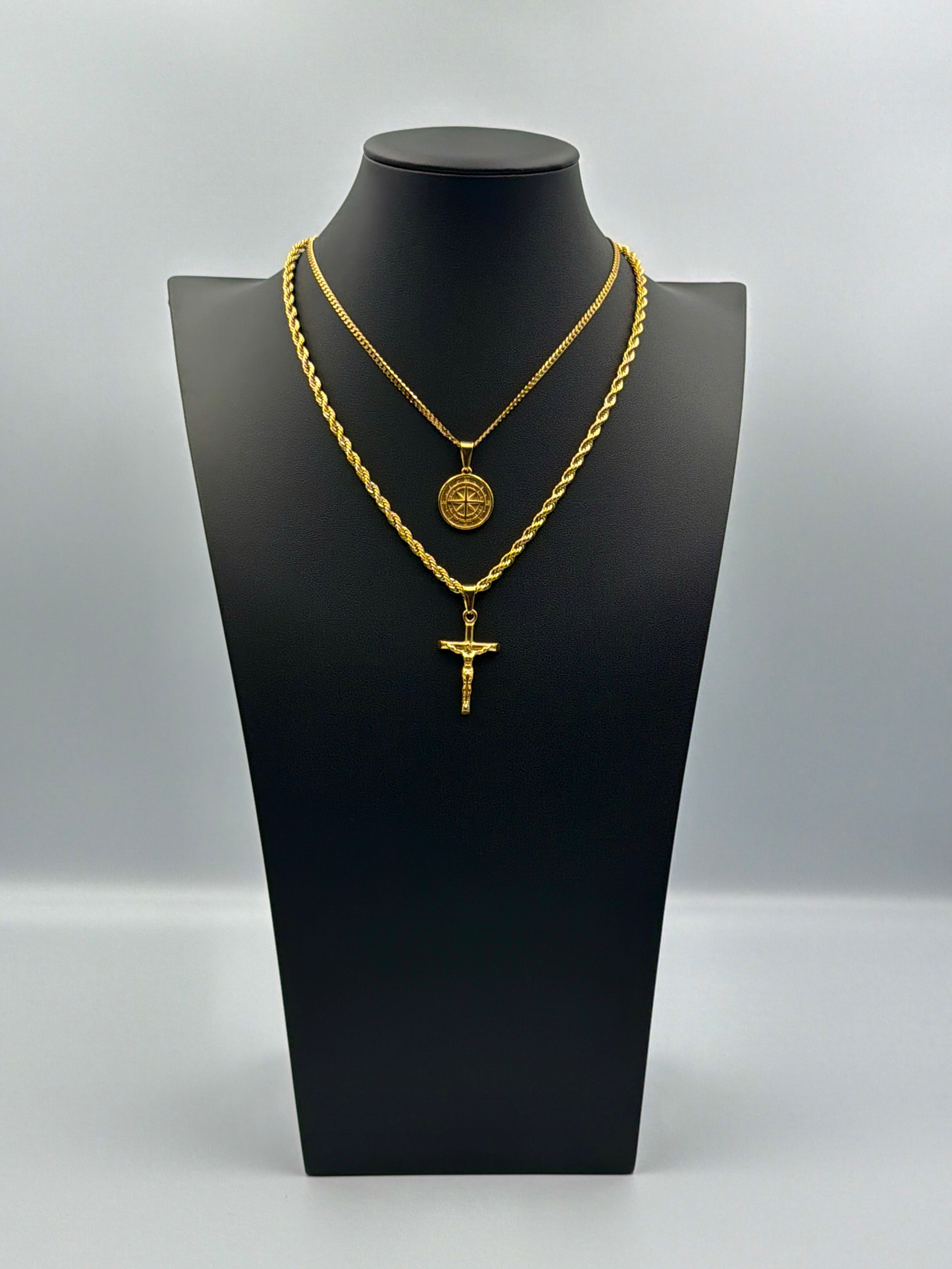 2 Chains 2 Pendants Gold Set