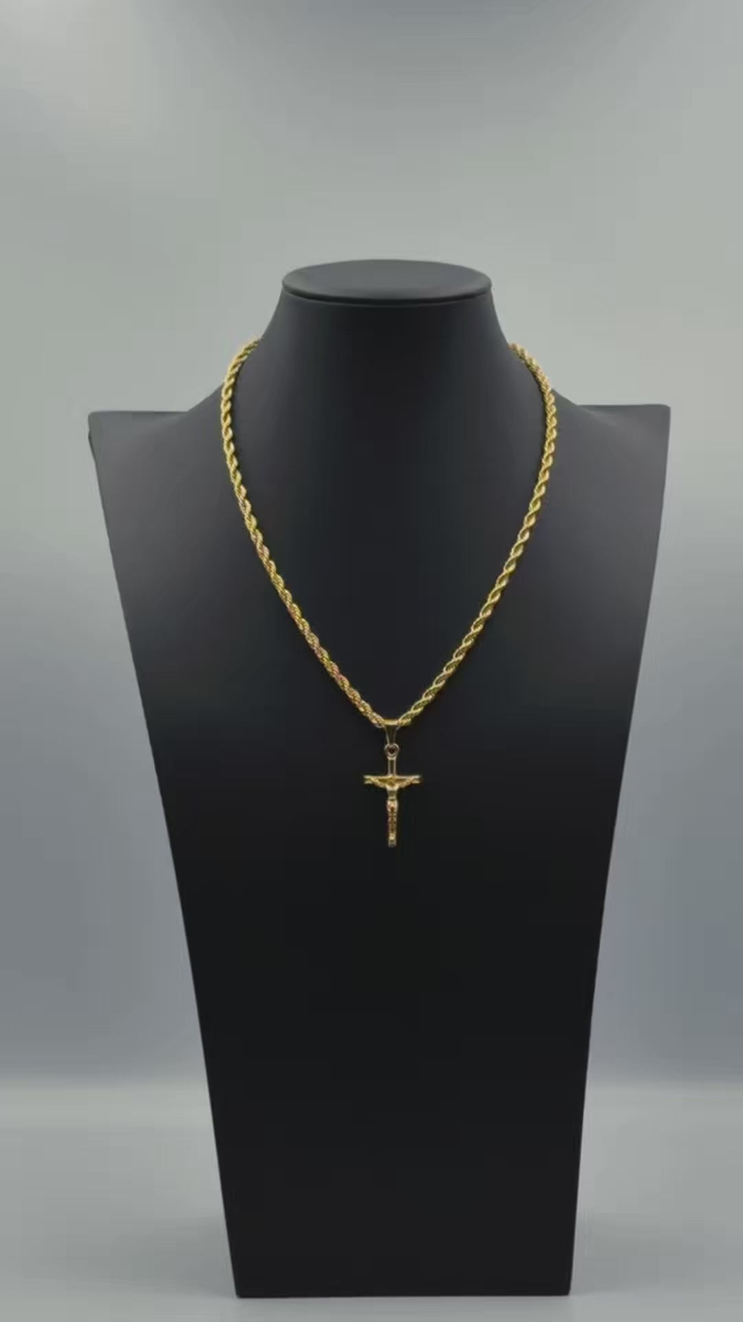 2 Chains 2 Pendants Gold Set